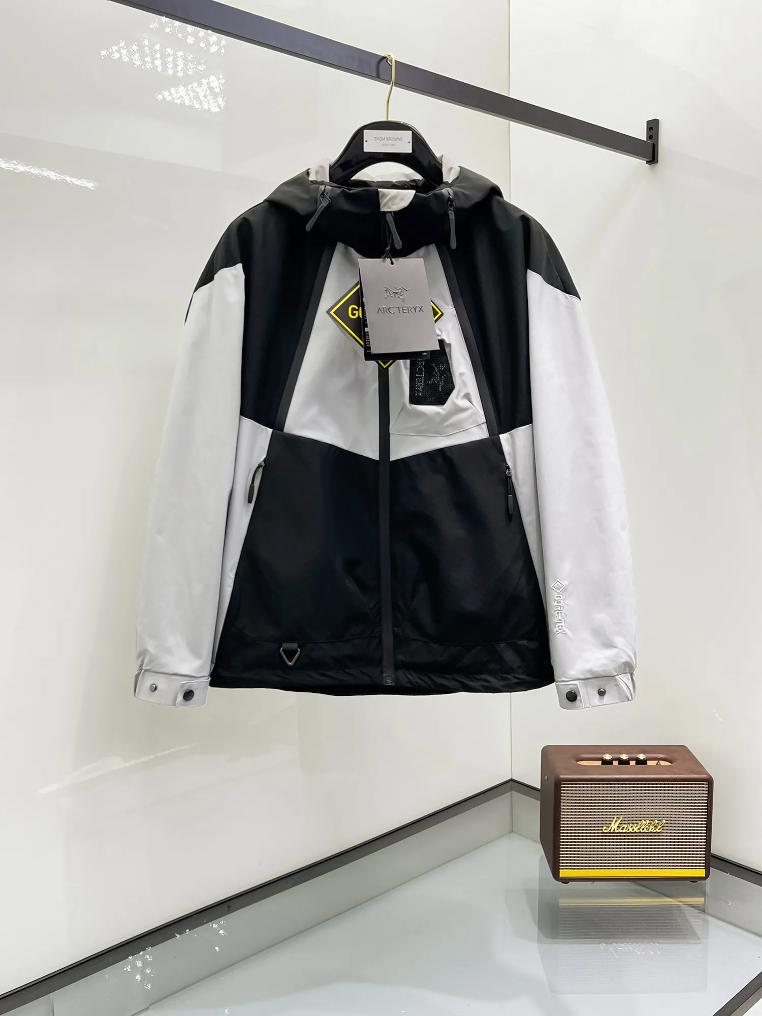 Same Style， ， 2026 New Arrival ， Original Premium Breathable ， ， ， Quality。 ， Sizes：M～3XL，